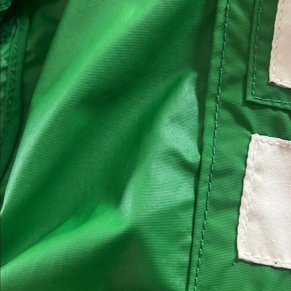 Abercrombie & Fitch  XL Vibrant Green Rainjacket - Picture 11 of 11